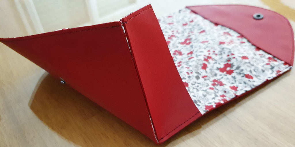 Pochette banane en cuir