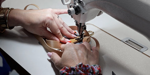 Préparer la lanière de sac