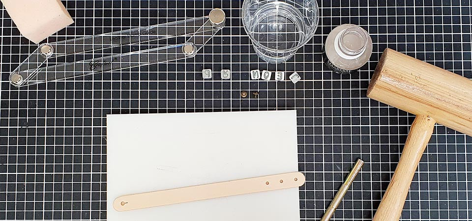 DIY servilletero de cuero