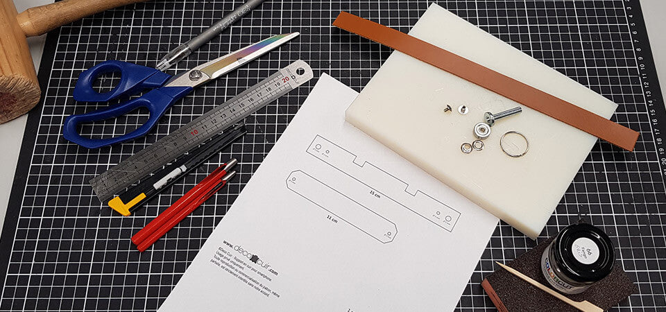 support téléphone en cuir