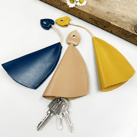 DIY Schlüsselanhänger aus Leder