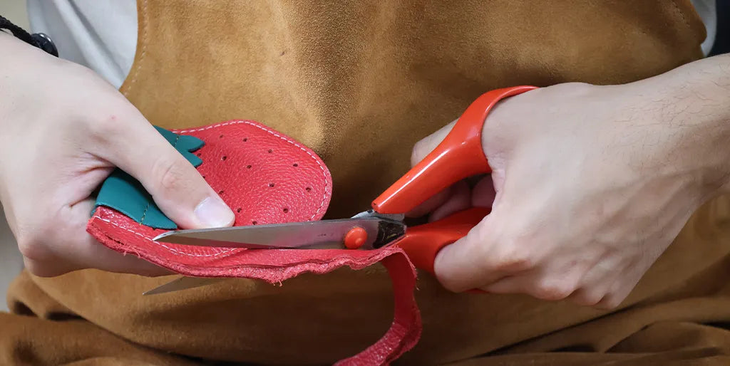 trim the coin purse
