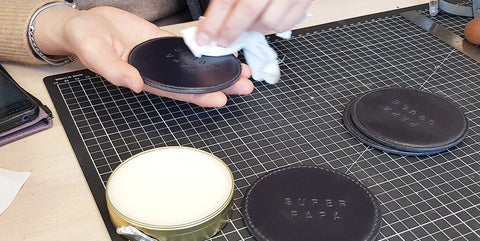 DIY sous-verres en cuir