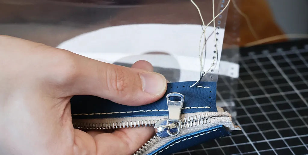 DIY trousse transparente couture PVC
