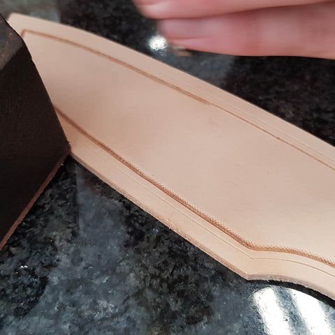 étui couteau cuir
