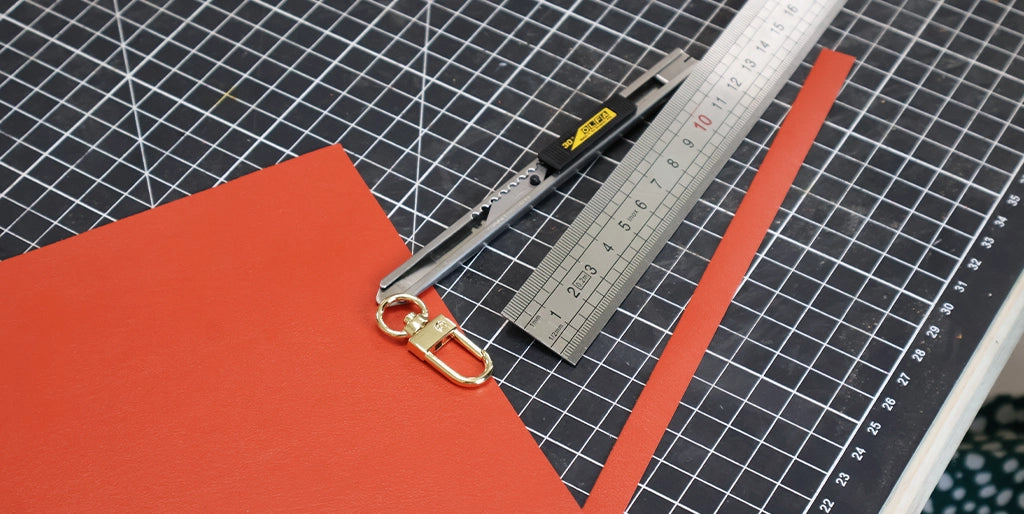 patron etui à lunette en cuir
