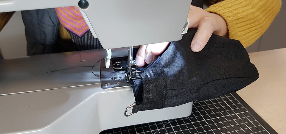 Phone pouch