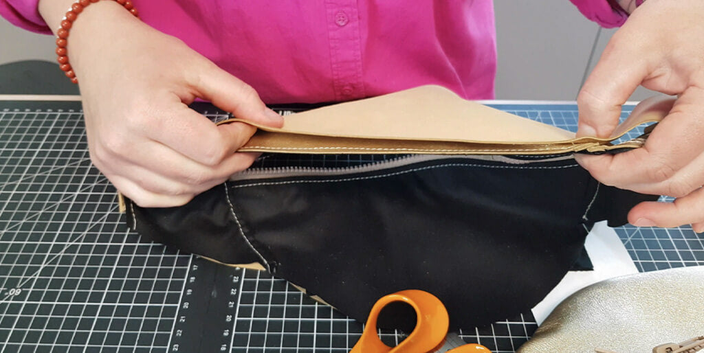 pochette banane cuir tuto