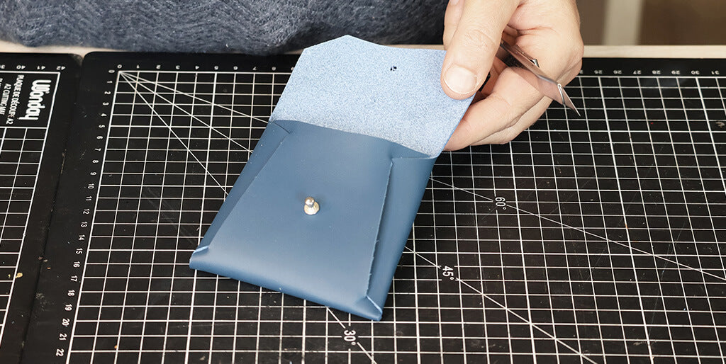 tuto mini-pochette en cuir