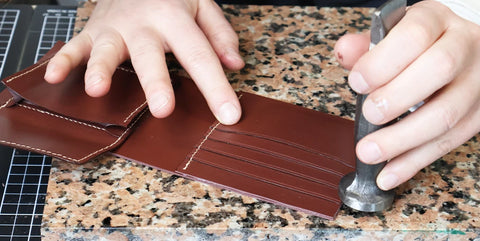 coller le porte-cartes