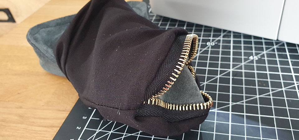 phone pouch